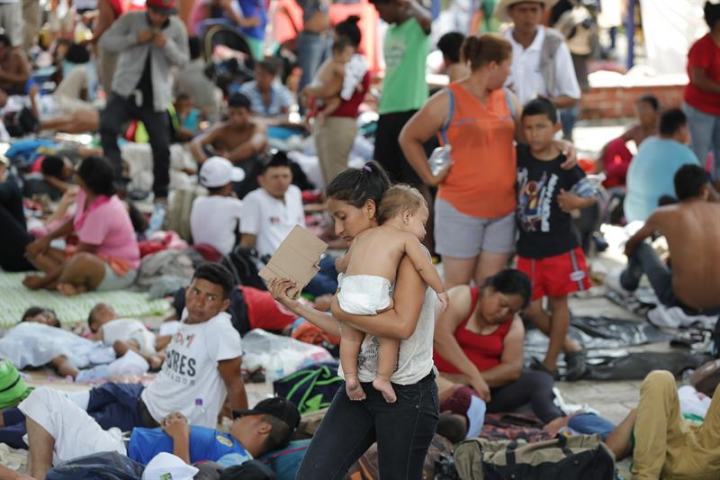 CBP quiere mejorar el trato a bebés, migrantes embarazadas y madres lactantes