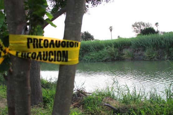 Embajada de EEUU en México avisa que han instalado barreras flotantes en el río Bravo