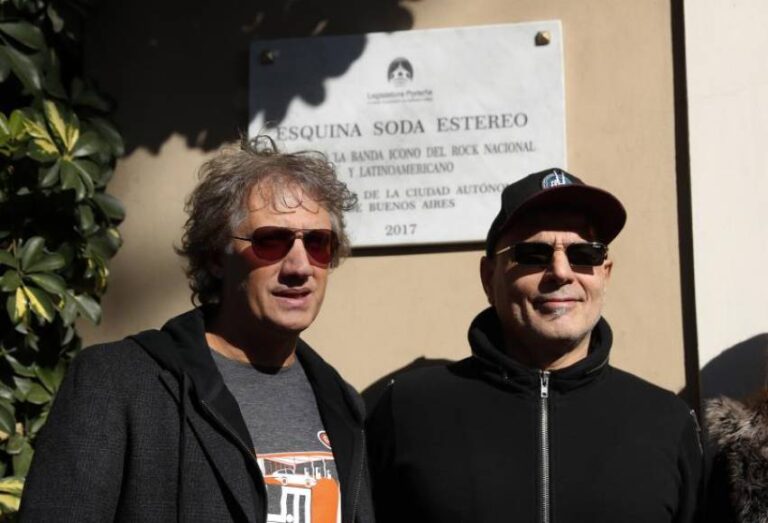 Soda Stereo, entre la celebración y el homenaje a Cerati en su última gira
