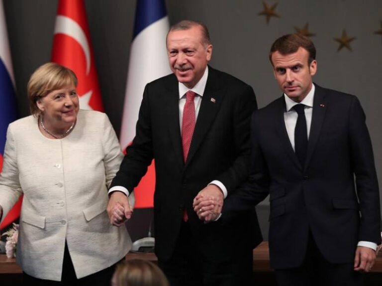 Merkel, Macron y Erdogan analizarán la crisis migratoria el día 17 en Turquía
