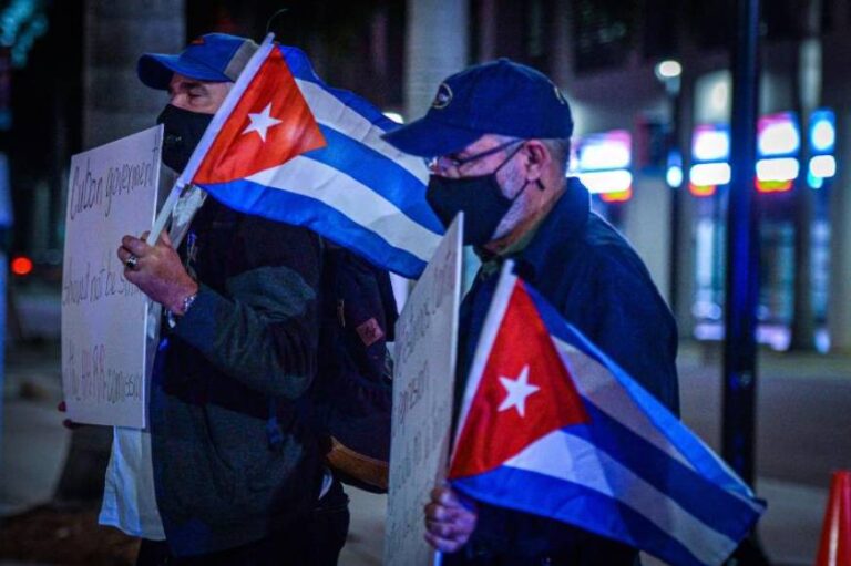 EEUU amplía sus sanciones a Cuba por la represión de las protestas de julio