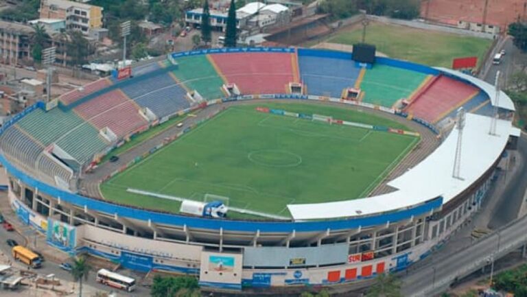 “Chelato” Uclés será velado en el Estadio Nacional tras petición de sus hijos