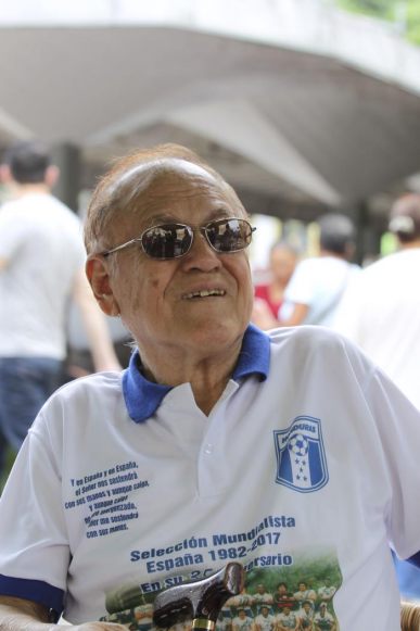 Muere José de la Paz Herrera técnico que llevó a Honduras a su primer mundial