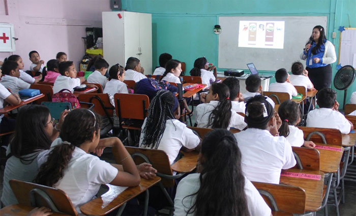 Científico Salvador Moncada sugiere recuperar salud y educación de Honduras