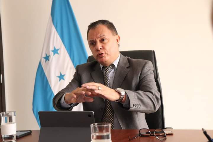 Honduras le apuesta al cambio radical en servicios consulares y migratorios: vicecanciller García