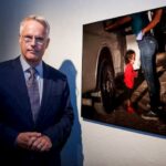 9-FOTO-SANDRA-John-Moore-ante-Cuadro-su-foto….Xavi-Torrent-Getty-Images