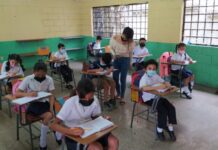 Ministro Sponda: regreso a clases es ganancia y dice se atenderá infraestructura del sistema educativo nacional