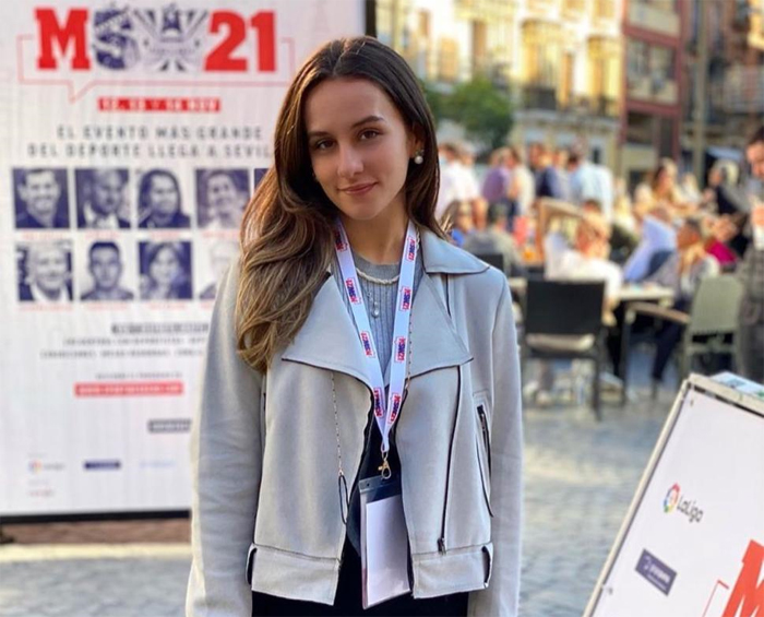 Valeria Paz, la joven hondureña que busca triunfar en el periodismo deportivo