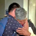 abrazo-padre-e-hijo-ilustracion