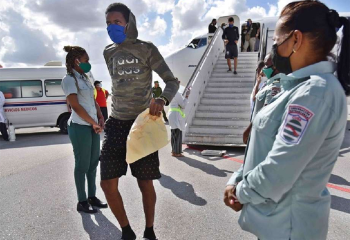 EEUU pidió a Cuba aceptar a los cubanos deportados a cambio de tramitar visados