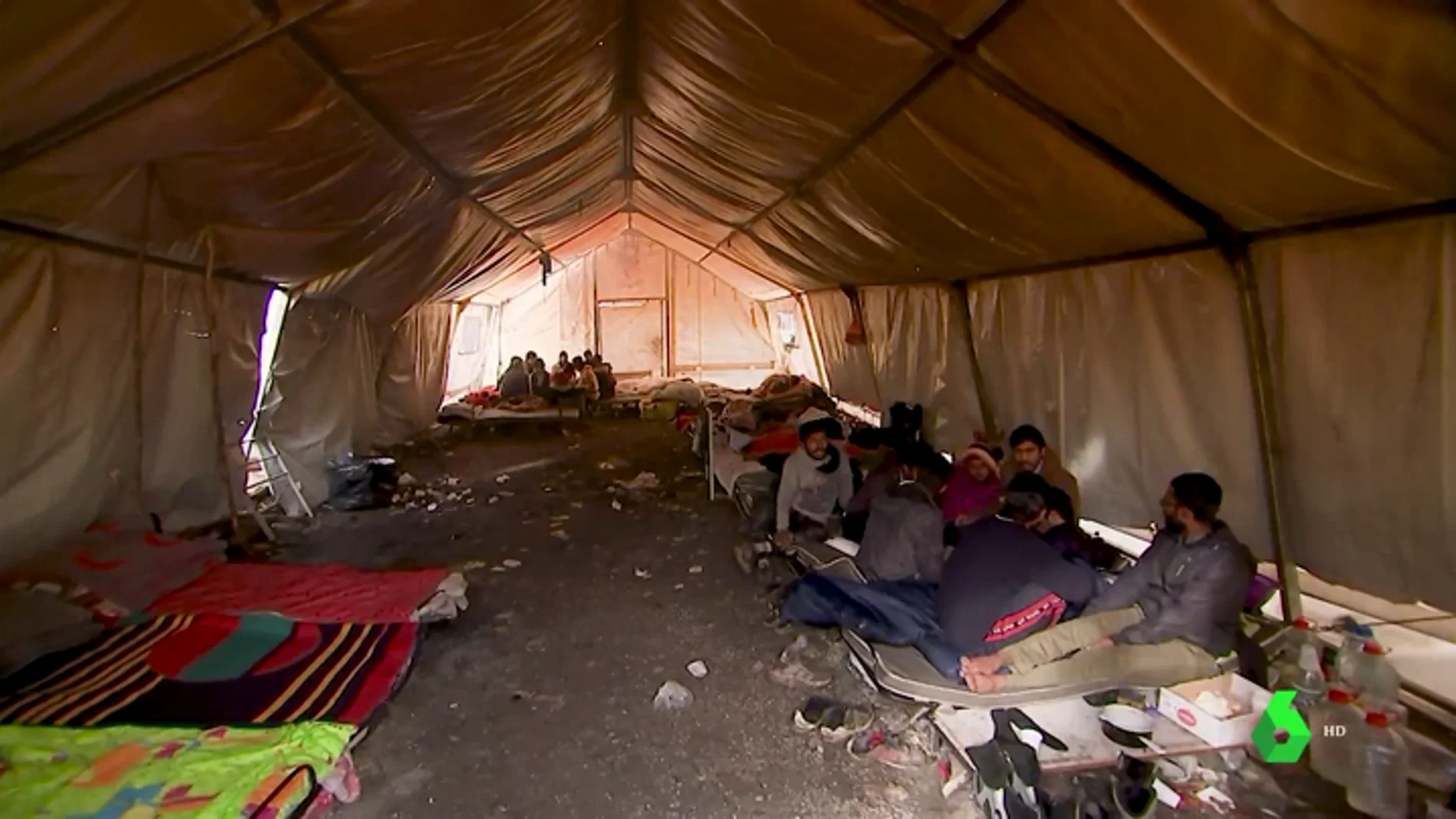 Un muerto y un herido en tiroteo entre grupos de refugiados en Bosnia