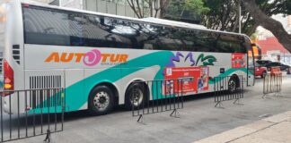 Autoridades mexicanas interceptan caravana de madres migrantes