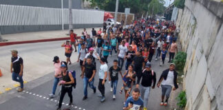 Nueva caravana de migrantes parte desde frontera México-Guatemala