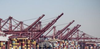 El PIB de EEUU creció un 0,9 % en segundo trimestre, una décima más según último estimado