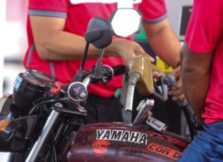 La gasolina súper se comprará a L. 131.85 y el diésel a L. 125.09 por galón desde el lunes