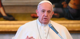 El papa: La guerra vuelve a Europa cuando desaparece generación que la vivió