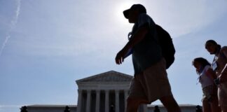 Supremo de EEUU niega apelación en caso de errores migratorios en papeleo