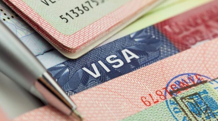 EEUU considera ampliar el veto migratorio a otros 36 países, según el Washington Post