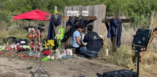 Suben a 53 los migrantes muertos en camión abandonado en Texas