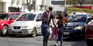 Casi un millón de niños trabaja en Honduras por la pandemia y tormentas