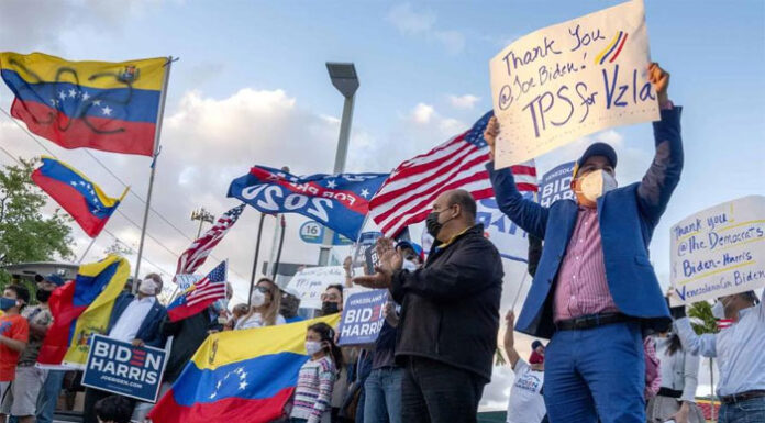 Demócratas piden a Biden extender TPS y dar permiso humanitario a venezolanos