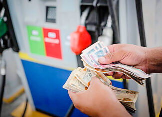 Por cuarta semana al hilo siguen rebajas importantes en precios de los combustibles