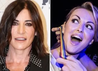 La exnovia de Berlusconi anuncia su boda con una cantante italiana