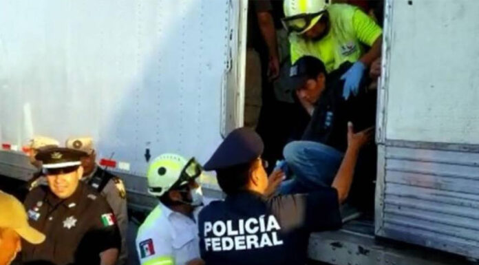 México realiza operativo para buscar a migrantes en tráileres en frontera sur