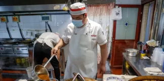 Discriminación laboral a infectados en China: «Si tuviste covid, no vengas»