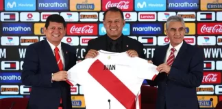 Juan Reynoso firma como técnico de la selección de Perú