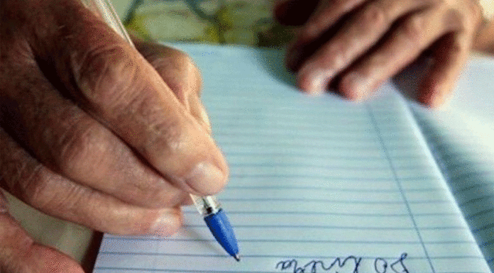 Honduras necesita de políticas de Estado para alfabetizar a 783 mil personas: Russbell Hernández