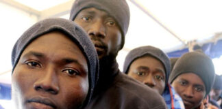 Barco de MSF rescata a 11 migrantes en el Mediterráneo