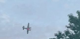 Detienen a hombre que amenazó chocar aeronave contra centro comercial en EEUU