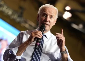 Biden emite primer veto de su mandato para proteger una norma de inversiones
