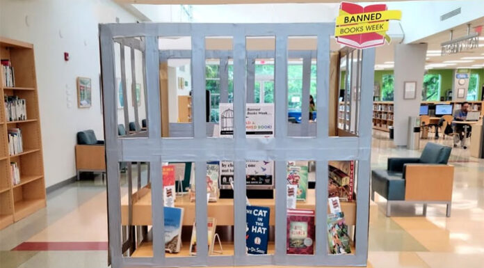 Libros prohibidos: la guerra cultural que se libra en los colegios de EEUU