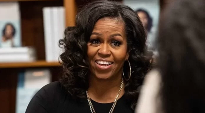 Michelle Obama pide más votos negros en las elecciones de noviembre en EEUU