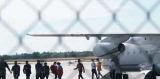 Florida pagó 615.000 dólares a firma de aviación antes de trasladar migrantes