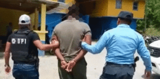 Capturan a hombre por el delito de pornografía infantil y otras agresiones sexuales en Roatán