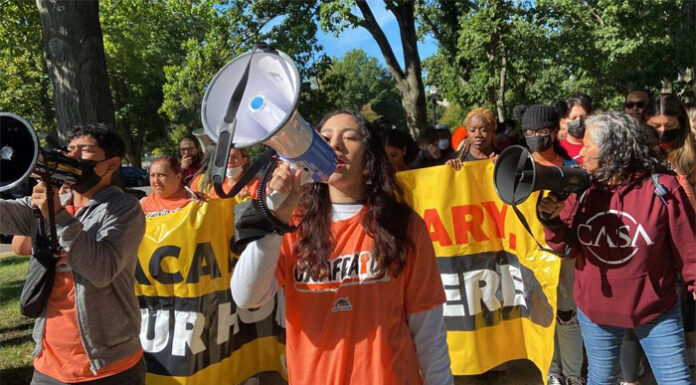 Arrestan en Washington a activistas en protesta contra el fallo sobre el DACA
