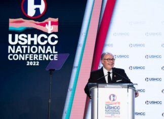 Líder empresarial latino de EEUU pide igualdad financiera ante la inflación