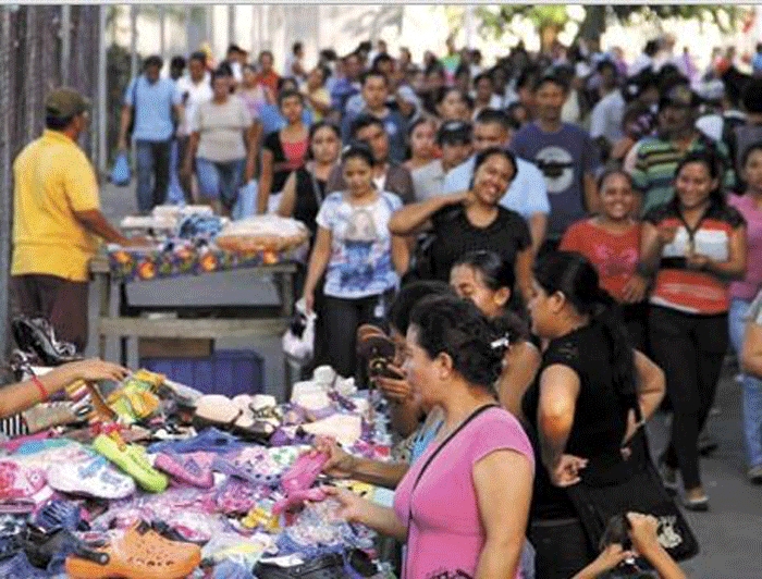 Crisis económica obliga a hondureños a cambiar sus patrones de consumo