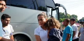 Bodegas de Nueva York, dispuestas a emplear a «miles» de inmigrantes latinos