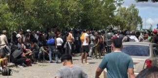 Guatemala detiene a 350 migrantes irregulares para expulsarlos hacia Honduras