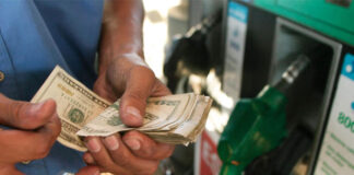 Nicaragua mantiene sobre cinco dólares el precio del galón de gasolina