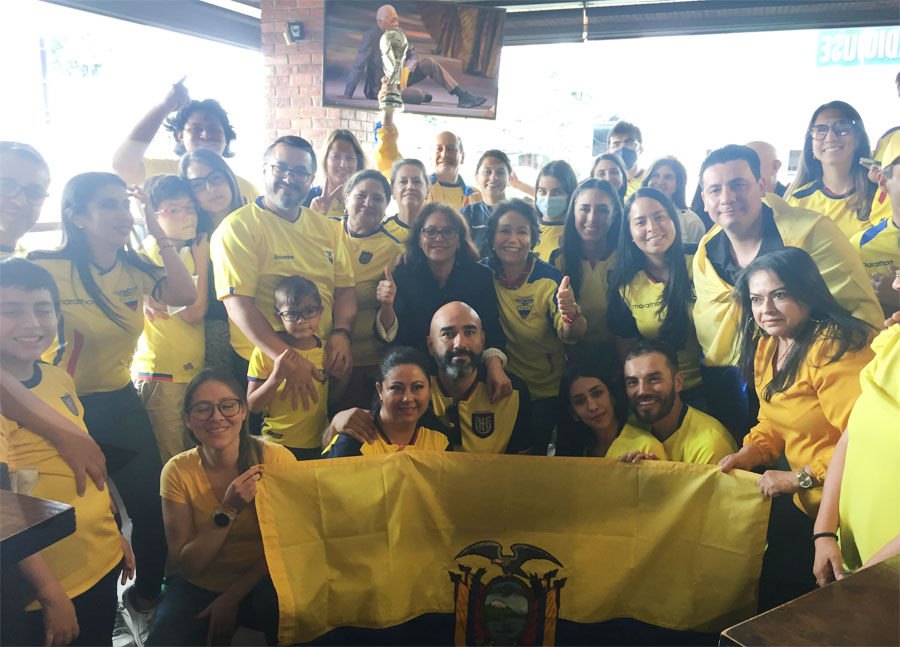 Ecuatorianos en Honduras celebran triunfo y sueñan con llegar a cuartos de final