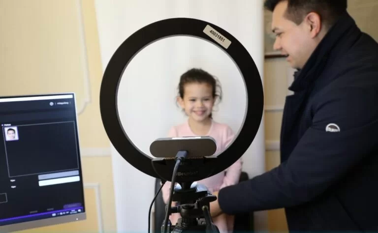 Honduras inicia enrolamiento y emisión del pasaporte electrónico en Roma, Italia