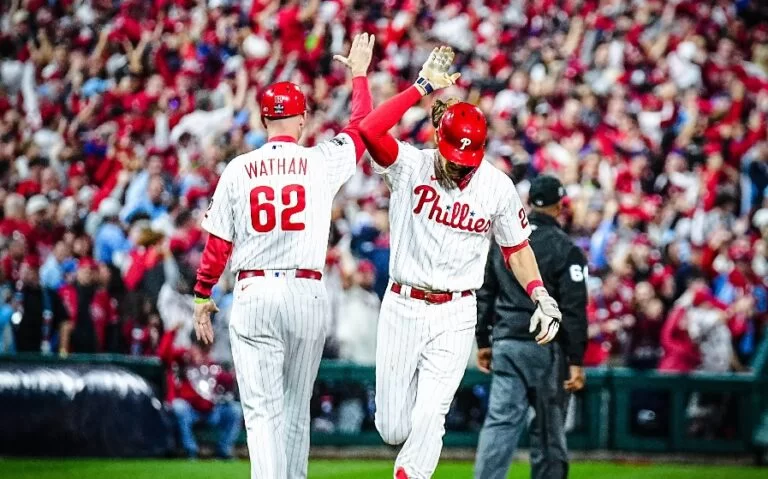 7-0. Suárez domina y Filis pegan cinco jonrones para destrozar a los Astros