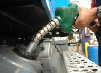 Factura petrolera hondureña suma 2,265 millones a octubre, 61.1,8% más que 2021