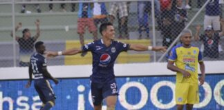 2-1. Motagua vence al Victoria y es el primer finalista del Torneo de Apertura