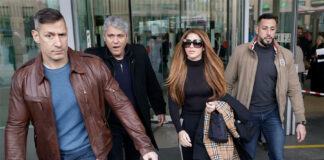 Shakira y Piqué firman en un juzgado español el acuerdo sobre sus hijos